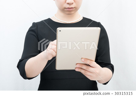 Young lady (mourning) Young lady (mourning) 30315315