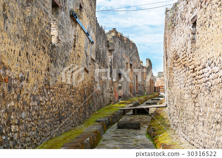 Street in Pompeii, Italy Street in Pompeii, Italy 30316522