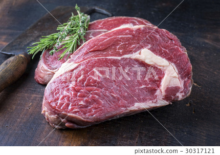 Dry Aged Barbecue Rib-Eye Double Steak Dry Aged Barbecue Rib-Eye Double Steak 30317121