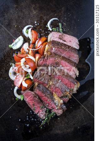 Sliced Dry Aged Entrecote Double Steak 30317125