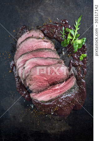 Roast Venison with Deer Sauce 30317142