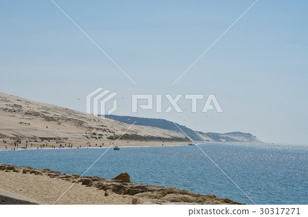Pira dunes and beaches (France Nouvelle-Aquitaine region, Gironde region) 30317271