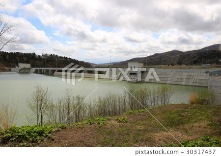 Take the cut-off body of Abu Dham. Take the cut-off body of Abu Dham. 30317437