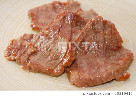 美味的牛肉嫩烤 美味的牛肉嫩烤 30319415