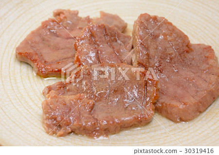 美味的牛肉嫩烤 美味的牛肉嫩烤 30319416