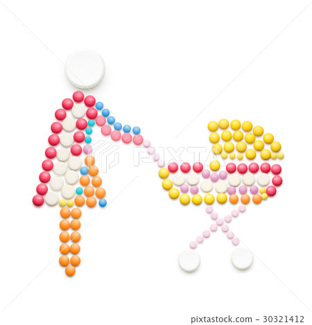 Mother on walk. 30321412