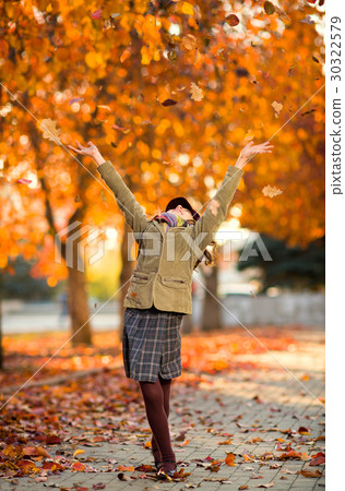 happy girl 30322579