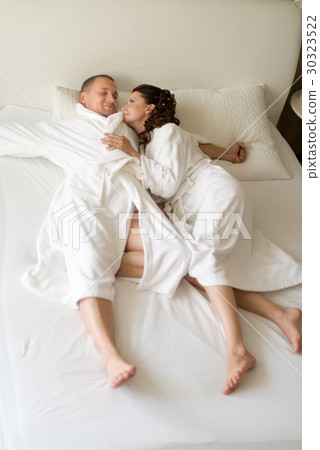 couple couple 30323522