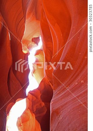 Beautiful rock formations beautiful in Upper Antelope Canyon, USA 30323785