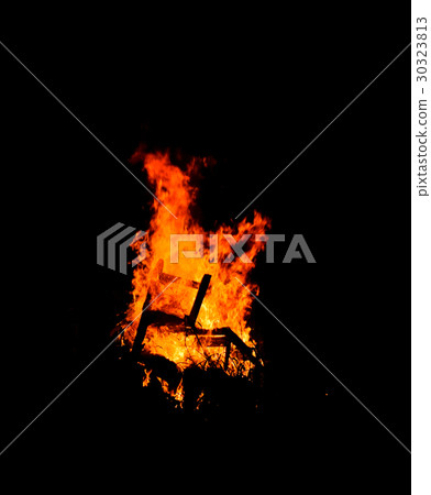 Nice fire at night Nice fire at night 30323813