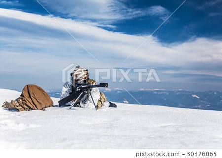 Winter arctic mountains warfare Winter arctic mountains warfare 30326065