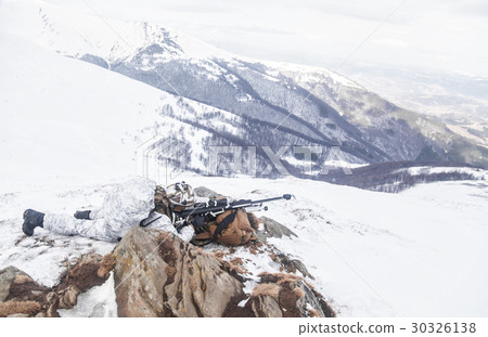 Winter arctic mountains warfare 30326138