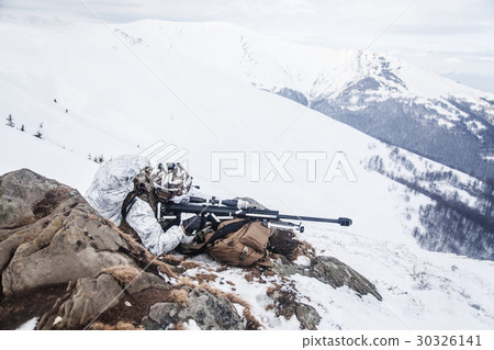 Winter arctic mountains warfare 30326141