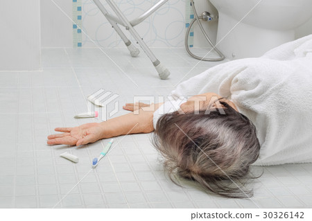 Elderly woman falling in bathroom because slippery surfaces Elderly woman falling in bathroom because slippery surfaces 30326142