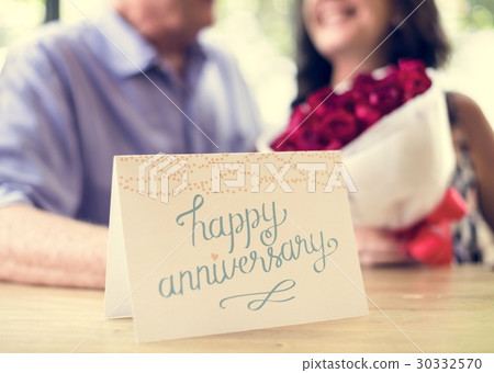 Close up happy anniversary greeting card Close up happy anniversary greeting card 30332570