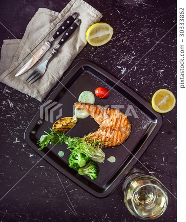 salmon steak salmon steak 30333862