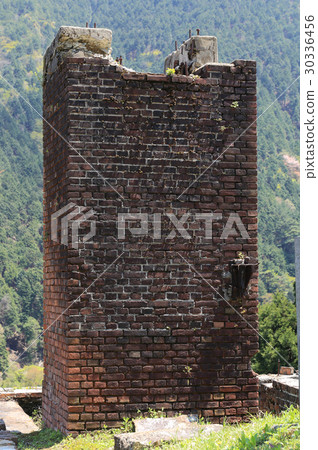 Industrial heritage of Besshi Copper Mountain "Dongping" Trace of the cableway stop 30336456