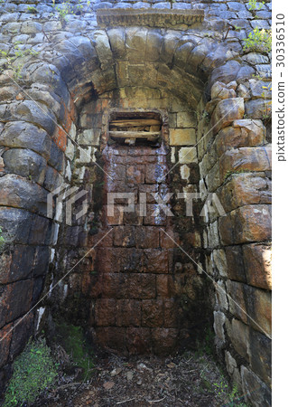 Industrial Heritage of Besshi Copper Mine "Dongpyeong" Trace of the Storage Tank 30336510