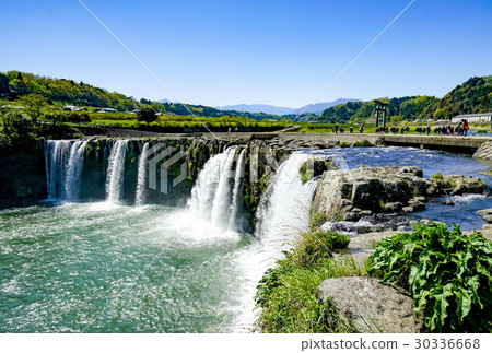 Hatanojiri waterfall excursion 30336668