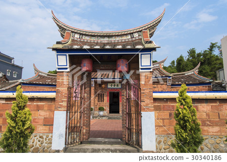 Old architecture 30340186