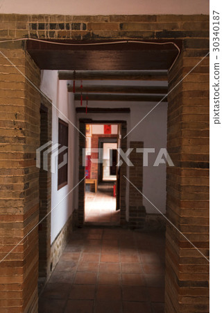 Old architecture 30340187