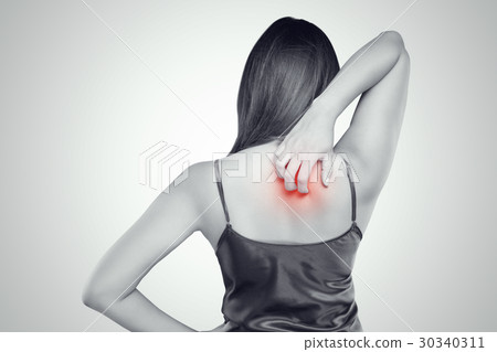 itching itching 30340311