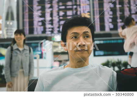 backpacker, backpackers, airport 30340800