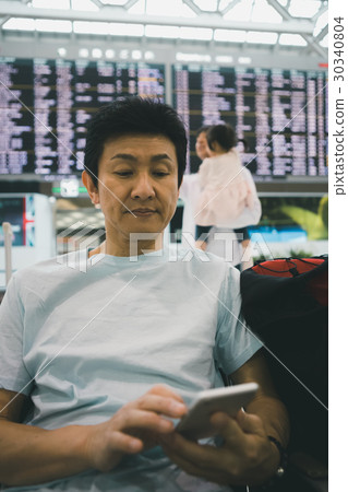 backpacker, backpackers, airport 30340804