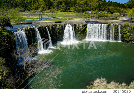 Hatassis waterfall rainbow 30345020