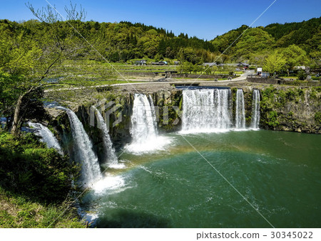 Hatassis waterfall rainbow 30345022