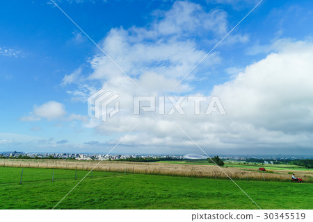 [北海道]從札幌嶺觀景台札幌市景觀的札幌圓頂 30345519