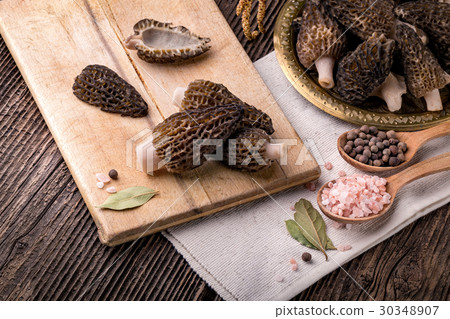 Fresh morchella conica, seasonal mushrooms 30348907