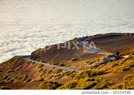 Road to El Teide Volcano at sunset in Tenerife 30354396