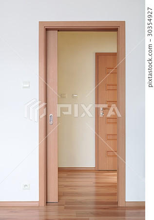 Room with sliding doors Room with sliding doors 30354927