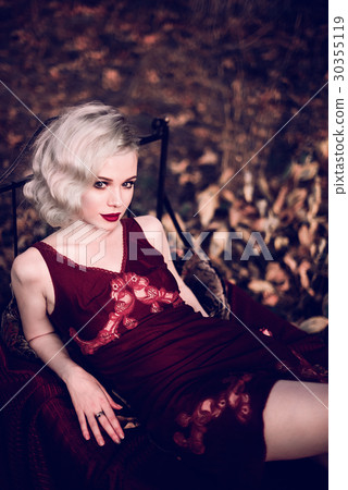 Beautiful and elegant blonde woman with red lips Beautiful and elegant blonde woman with red lips 30355119