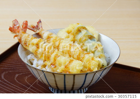 米飯和油炸魚碗 30357115