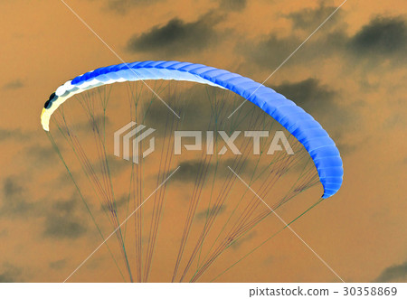 Parachute in the sky. Inversion Parachute in the sky. Inversion 30358869