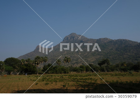 阿如那查拉山 阿如那查拉山 30359079