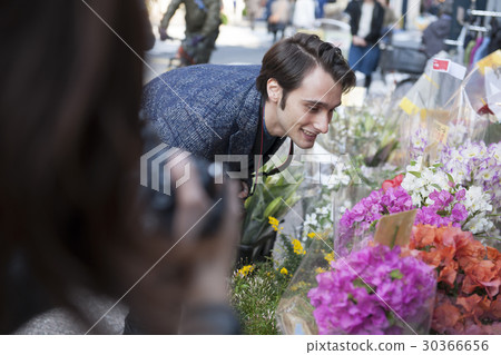 Explore downtown of a foreign man Explore downtown of a foreign man 30366656