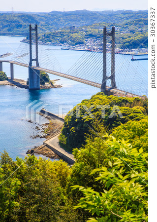 View of the Yobuko Ohashi from the hill park where the wind can be seen 30367337