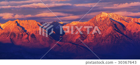 Sierra Nevada 30367643