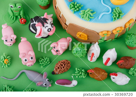 birthday cake with farm marzipan animals birthday cake with farm marzipan animals 30369720