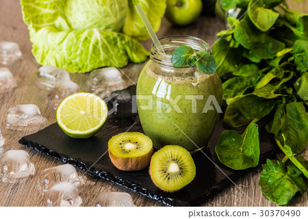 Detox diet. Green smoothie with fruits 30370490