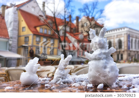 Rabbits from snow city cafe 30370923