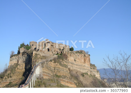 天空之城 30377993