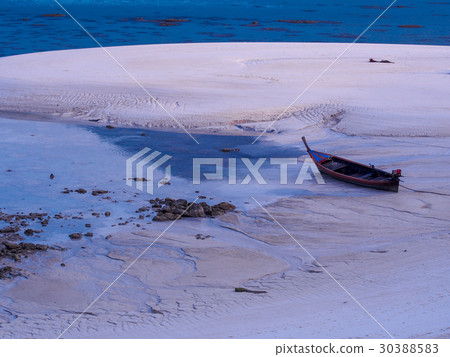 Sandbar and boat in Thailand · Repe Island / boat in Koh Lipe, Thailand Sandbar and boat in Thailand · Repe Island / boat in Koh Lipe, Thailand 30388583