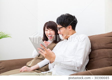 調查平板設備夫妻生活在一起他的男朋友男女搬家我的家 調查平板設備夫妻生活在一起他的男朋友男女搬家我的家 30390085