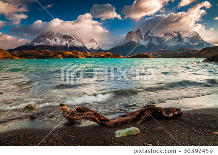 Dramatic dawn in Torres del Paine, Chile 30392459