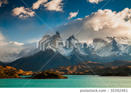 Dramatic dawn in Torres del Paine, Chile 30392461
