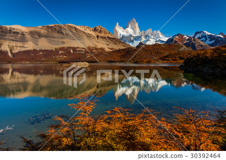 Autumn in Patagonia. Fitz Roy, Argentina Autumn in Patagonia. Fitz Roy, Argentina 30392464